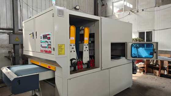 Brush And Disc Types Of Heads Belt Grinding finishing Machine Providing metalworks surface smoothness