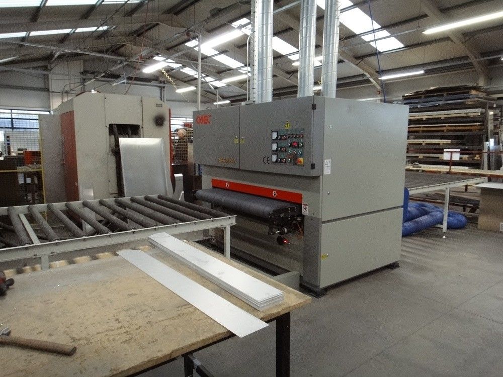 SKD Deburring Polishing Machine Customized For Sheet Metal / Stainless Steel